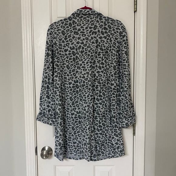 YARN & SEA • Luxe Gray Leopard Cheetah Animal Print Luxury Bamboo Nightshirt - Picture 7 of 7